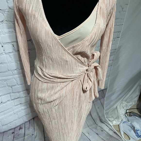 Apricot Wrap Dress By Sweet Claire Small - Picture 14 of 15